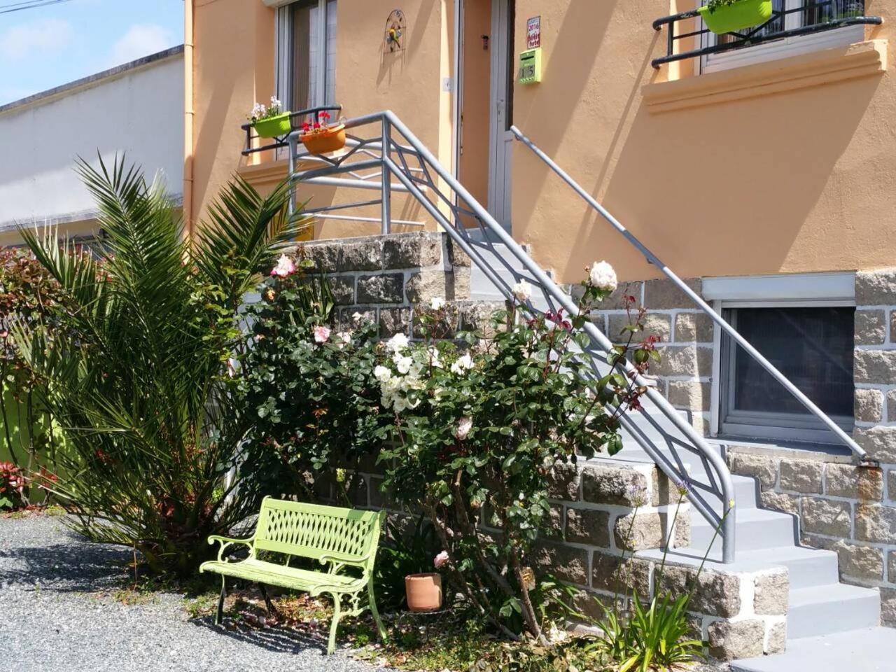 Ellias Bed and Breakfast Pont-lʼAbbé Εξωτερικό φωτογραφία